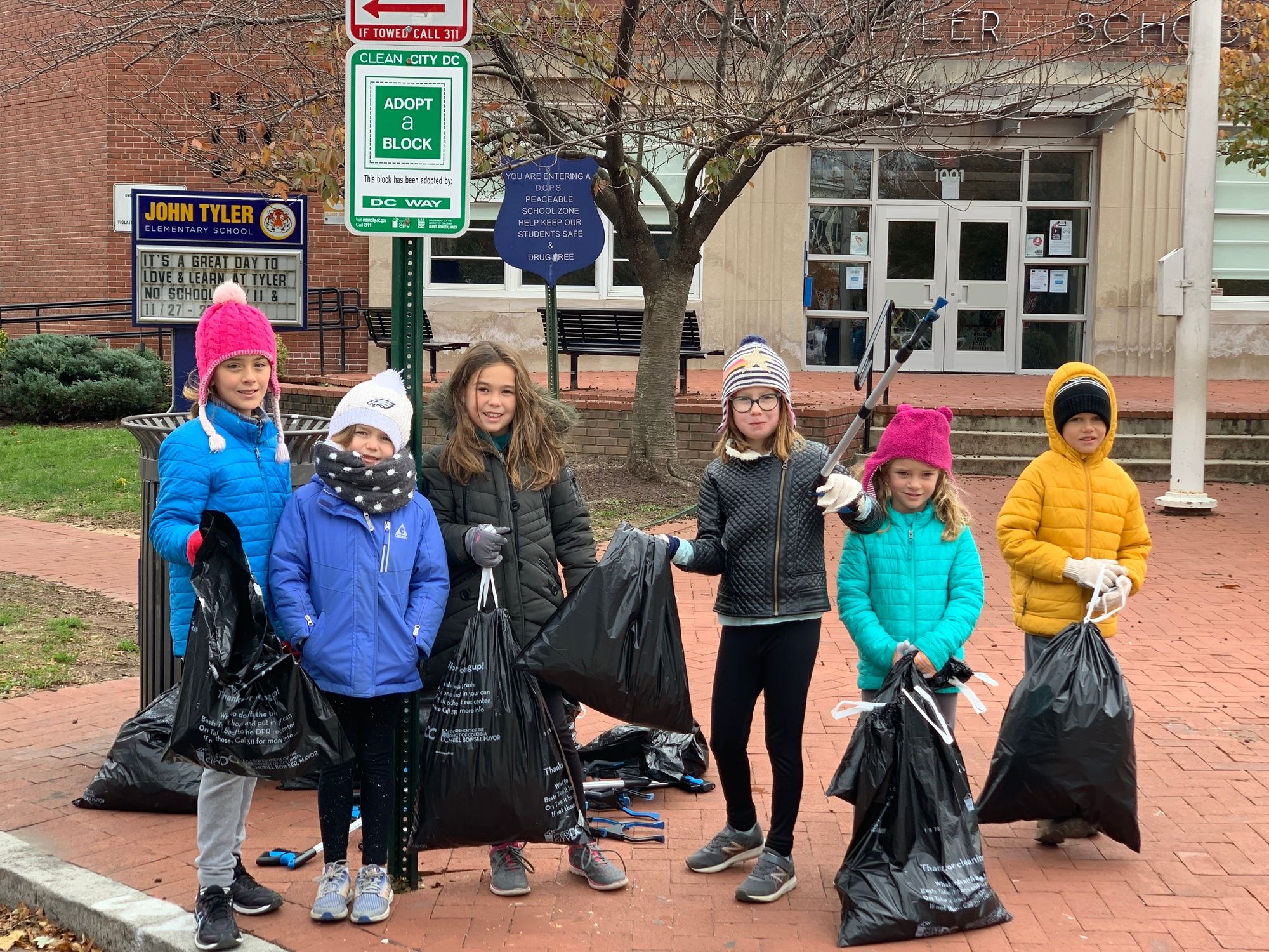 Dc-way-soccer-club-for-kids-in-washington-dc-2020-clean-up-at-chisholm-elementary-school